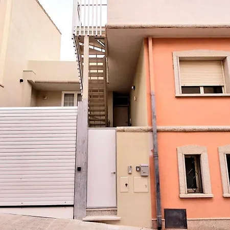 度假居 Casa Cavour 2 Via Del Mare Iun R1784